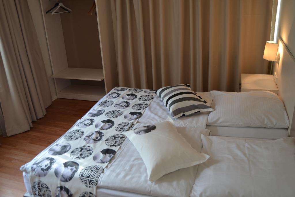 Hotel Centro Štutgart Pokoj fotografie